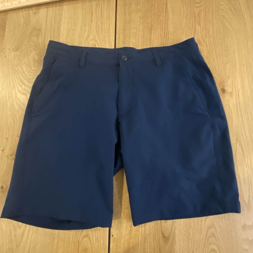 Under Armour Shorts Mens 34* Blue Golf Chino Golfer Golfing Stretch Outdoors